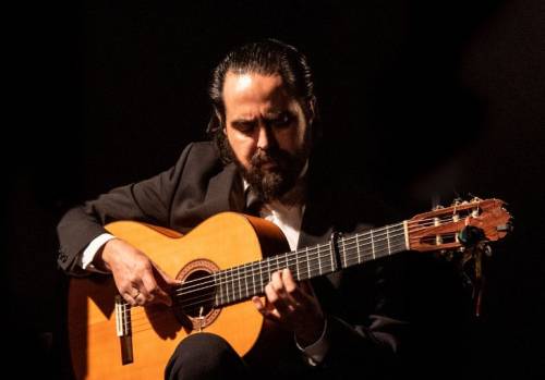 Claudio Villanueva al Toque en Claudio Villanueva