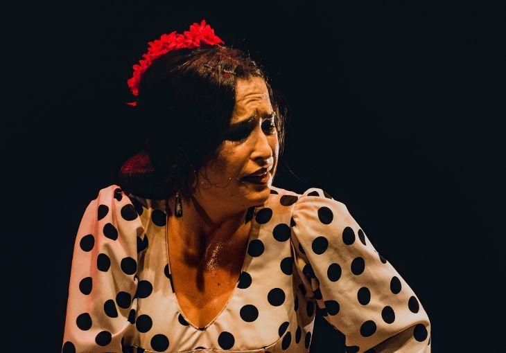 Main image from article Aitana Rousseau: the flamenco dancer redefining contemporary flamenco at Teatro Flamenco Madrid