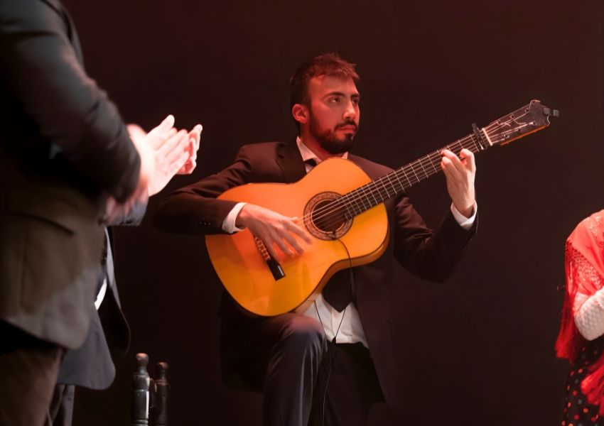 Imagen principal del artículo Nicola Malatesta: El arte de hacer hablar a las seis cuerdas